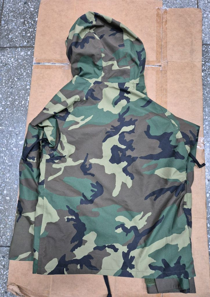 미군 오리지날 1세대 우드랜드 고어텍스파카 스몰레귤러 판매합니다 이미지