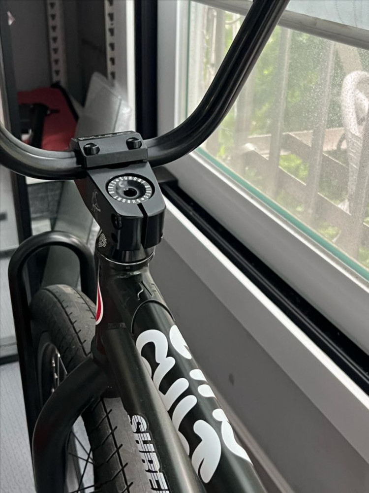 cult 컬트 bmx 20.5 이미지