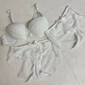 레이스속옷세트(팬티2장) 이미지