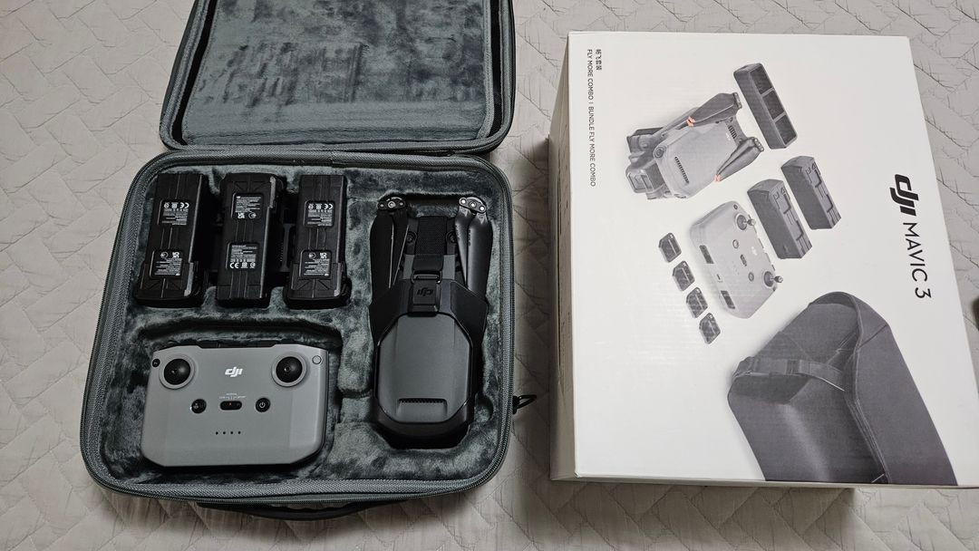 dji 매빅3(Mavic3) 플라이모어 콤보 양도합니다. 이미지