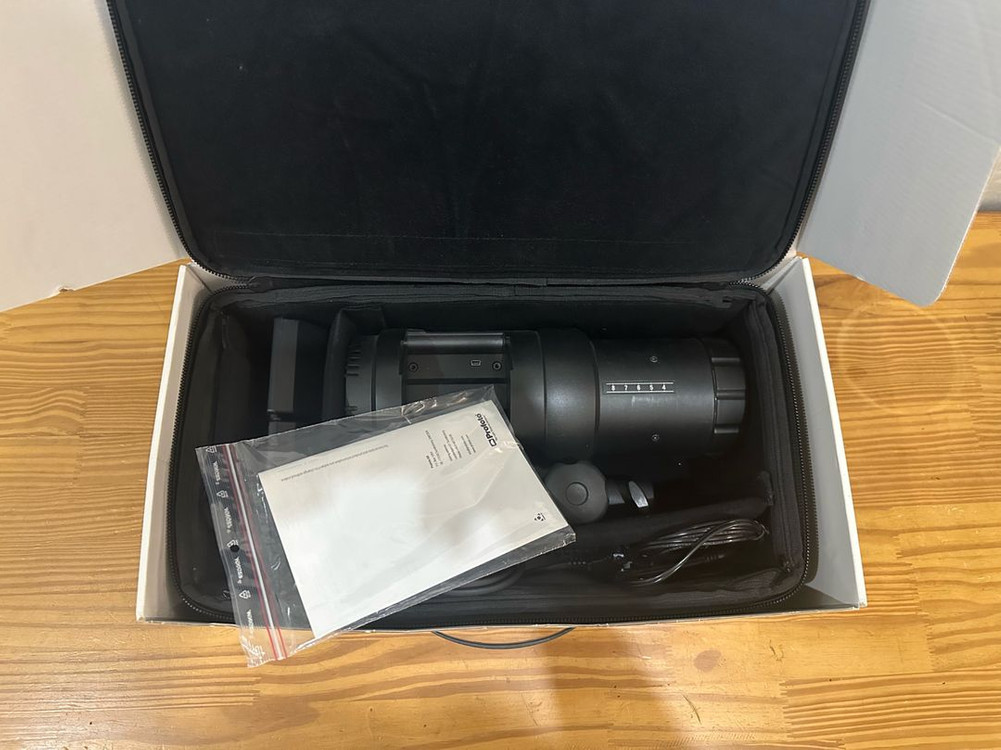 profoto b1 조명 팝니다. 이미지
