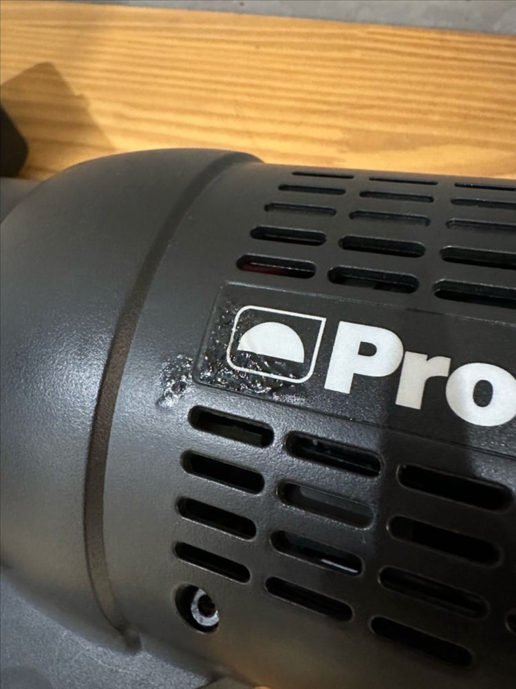 profoto b1 조명 팝니다. 이미지