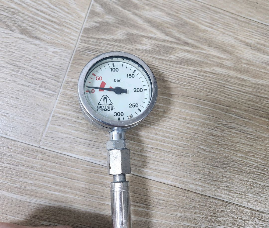 워터프루프 1게이지 스쿠버 다이빙 잔압계 spg 이미지