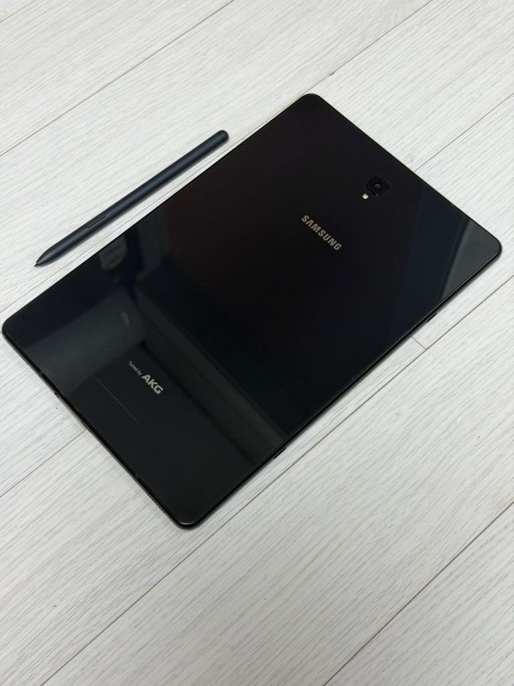 갤럭시탭 S4 LTE (SM-T835N) S펜 포함 이미지