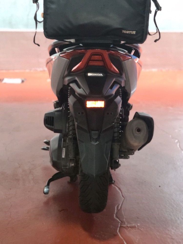 혼다 포르자 350cc 24년식 탈리스만안개등 구변가능 이미지