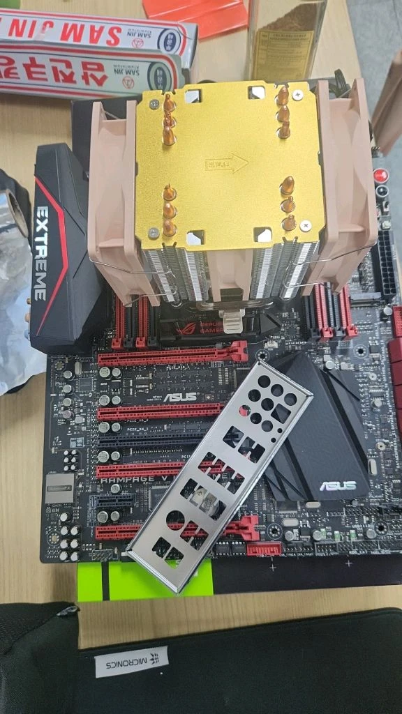 e5-2697A v4+x99 램페이지+쿨러 판매 이미지