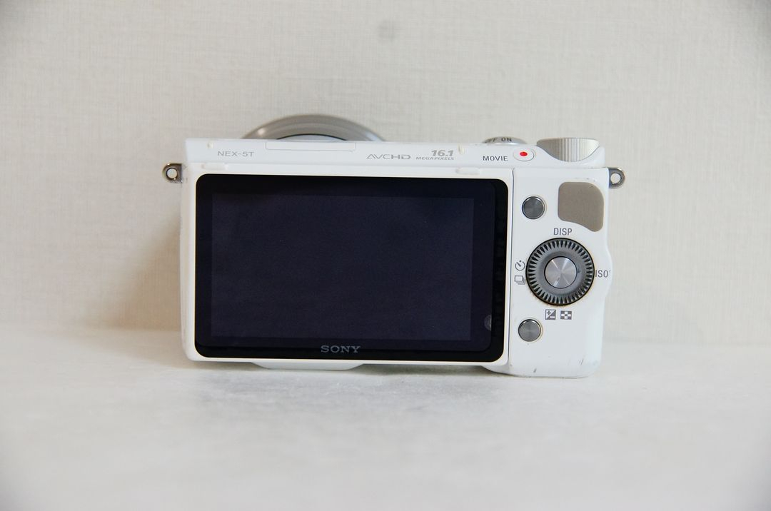 [소니] NEX-5T 화이트 미러리스카메라팝니다. 이미지