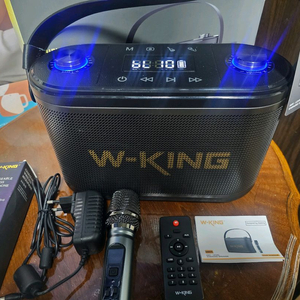 W-KlNG 더블유킹 블루투스 스피커 마이크 리모컨 포함 (가격 내림) 이미지