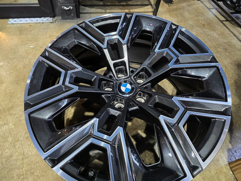 BMW 5시리즈 I5 G60 G61 939M 스타일 20인치 신품휠 이미지