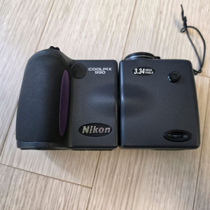 니콘 쿨픽스990 coolpix990 빈티지 디카 판매합니다 이미지