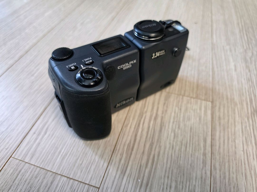니콘 쿨픽스990 coolpix990 빈티지 디카 판매합니다 이미지