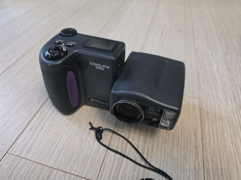 니콘 쿨픽스990 coolpix990 빈티지 디카 판매합니다 이미지
