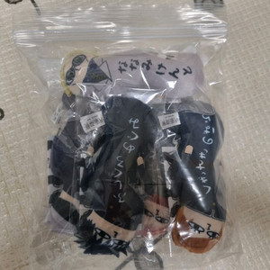 뒤틀린 녀석들 주술회전 버전 판매합니다 이미지