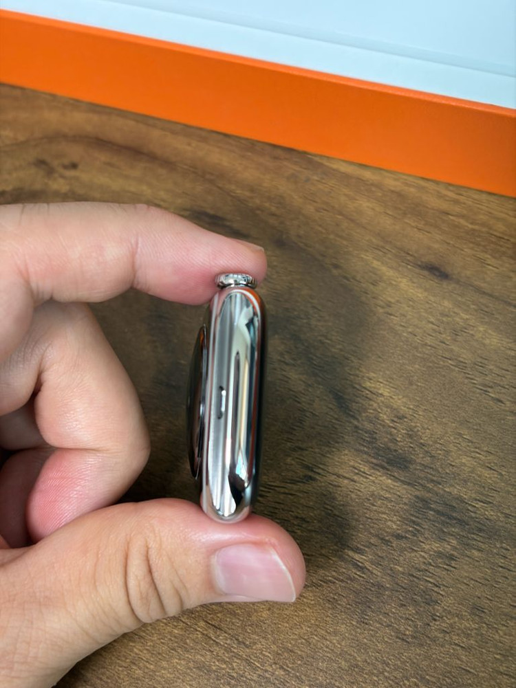 애플워치10 46mm 에르메스 + 킬림누아 밴드 이미지