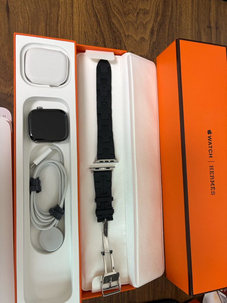 애플워치10 46mm 에르메스 + 킬림누아 밴드 이미지