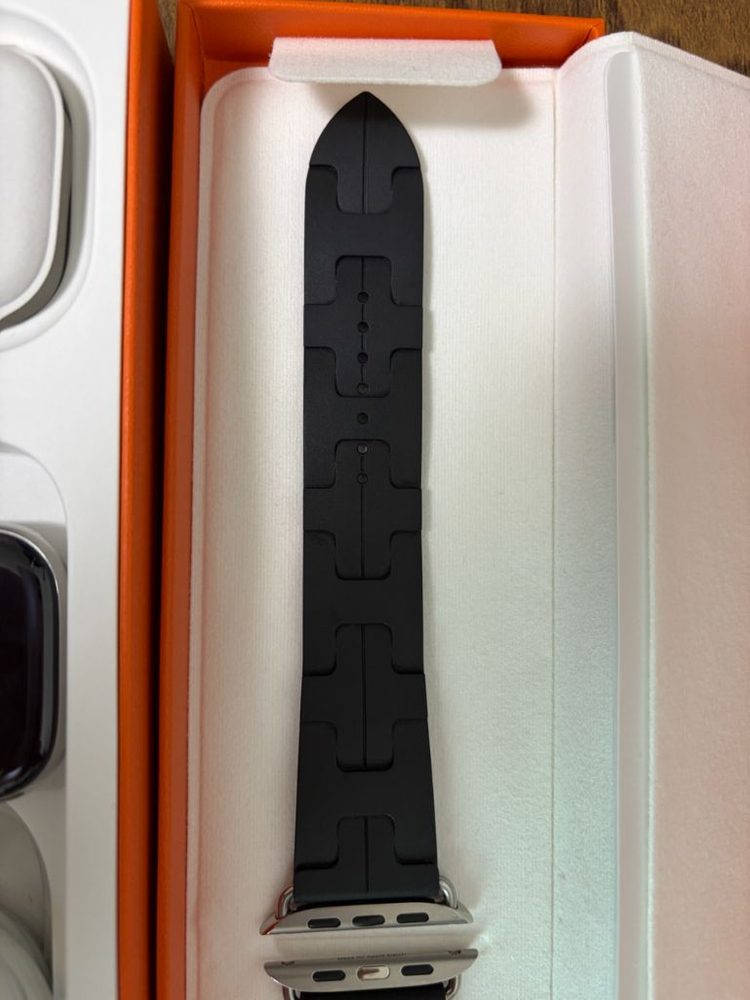 애플워치10 46mm 에르메스 + 킬림누아 밴드 이미지