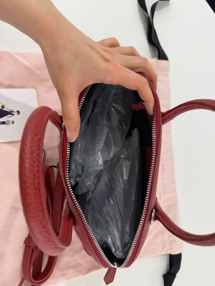 봉긋 가로머핀백 로즈임페리얼 레드 가방 토트백 숄더백 판매 이미지