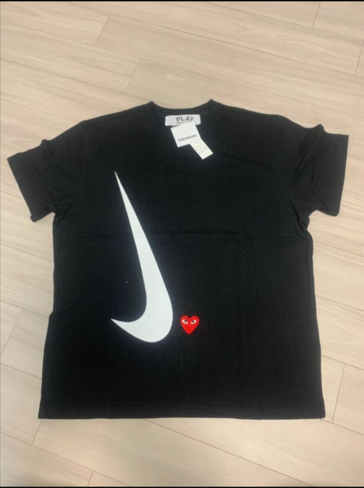 꼼데 꼼데가르송 x 나이키 콜라보 반팔티 블랙 XL 새상품 이미지
