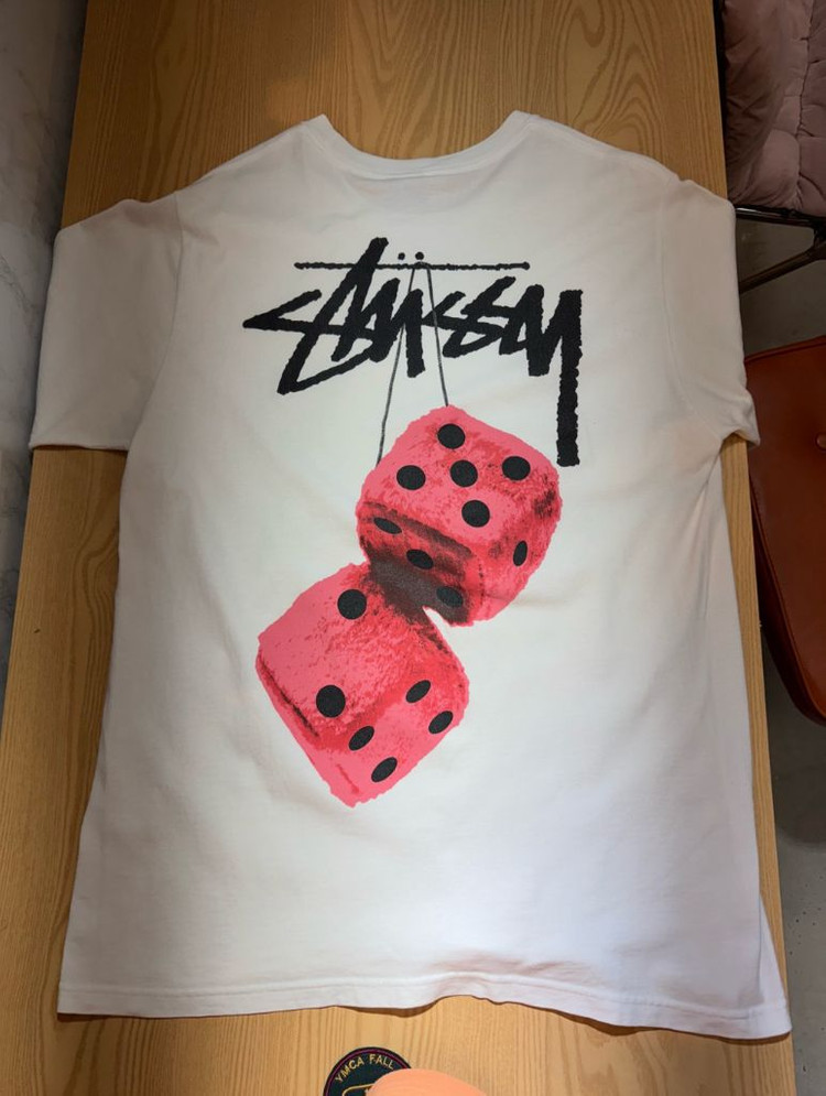 STUSSY 스투시 퍼지 다이스 그래픽 반팔 티셔츠 이미지