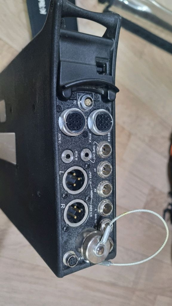 사운드디바이스 664 믹서 sound devices 664 mixer+ mdr 7506 헤드폰 +k tek믹서백 이미지