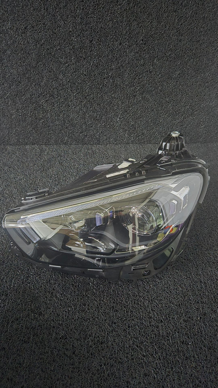 벤츠 E클래스 후기형 LED 멀티빔 전조등 라이트 전차종 E300 E250 E200 E220d 이미지