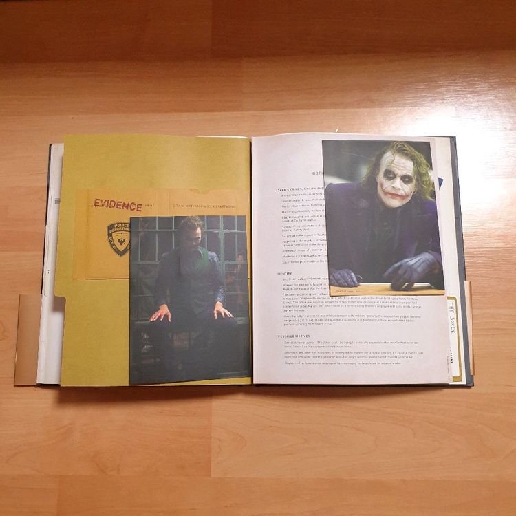 THE DARK KNIGHT MANUAL 아트북 이미지