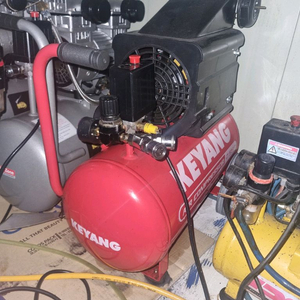 계양 KAC-25 콤프레샤 2.5마력 1500W 에어타카 25리터 이미지