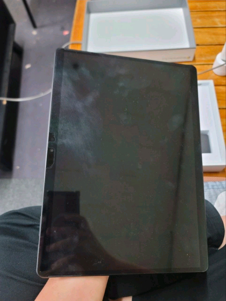 서피스 프로9 i7 16GB 256GB 이미지
