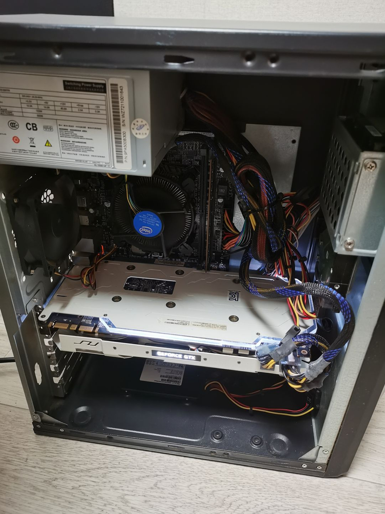 i5-7600 GTX 1070 게이밍 컴퓨터 본체 이미지