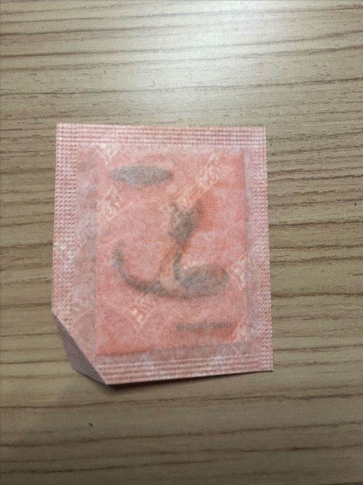 포켓몬 띠부씰(거다이맥스 리자몽,메가루카리오,네크로즈마,30주년 신뇽) 이미지