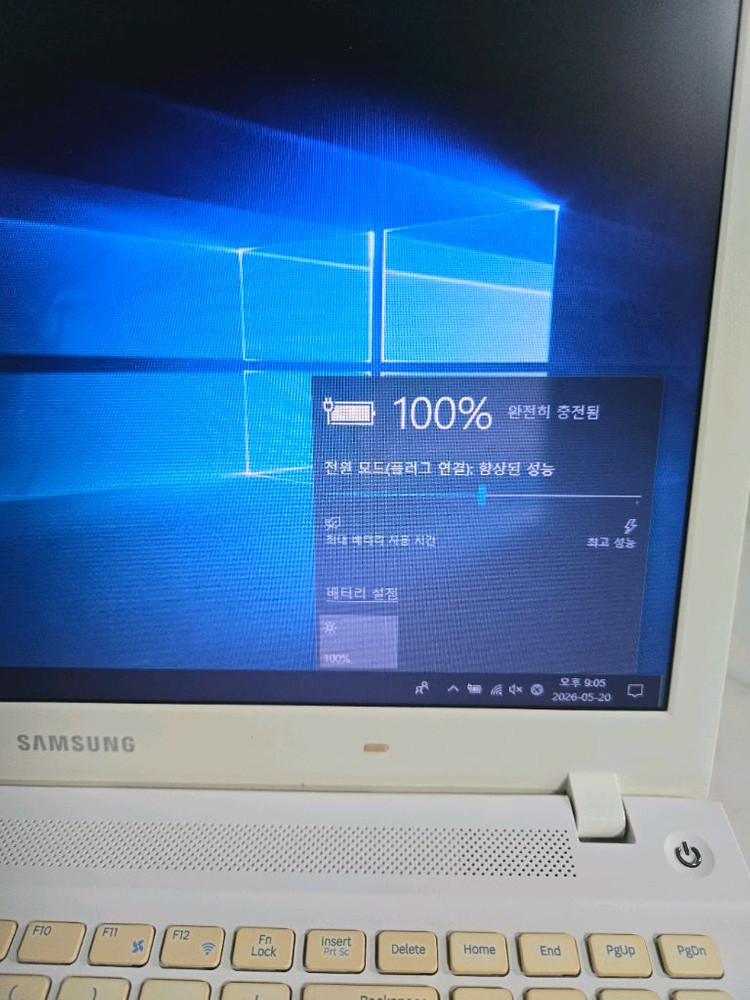 삼성노트북 15인치 게임용 이미지