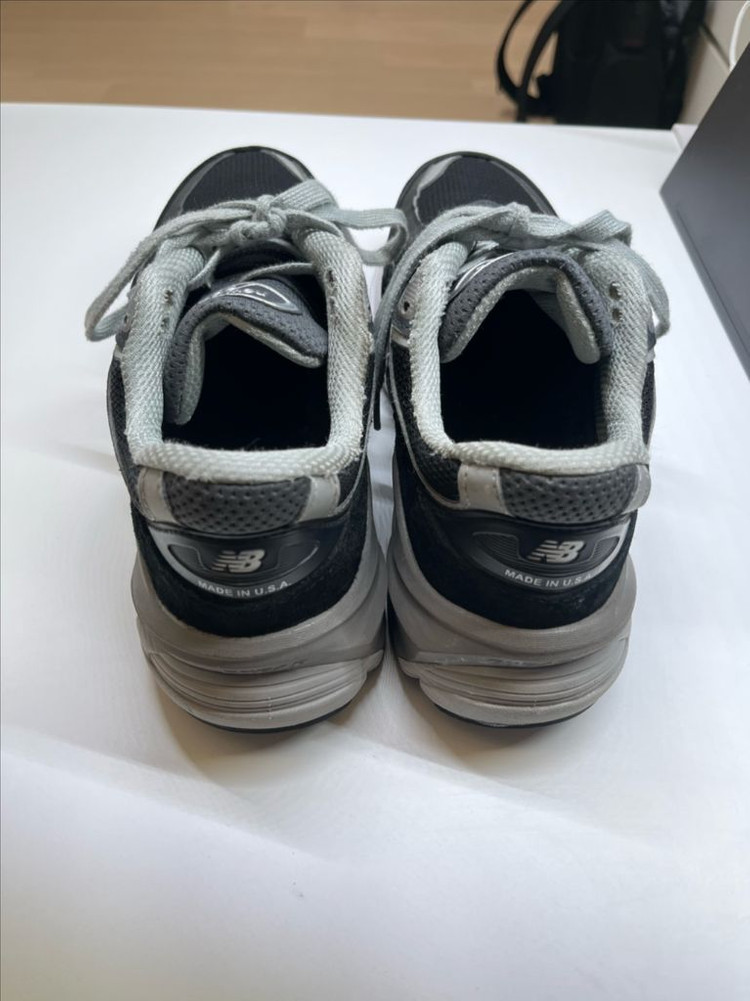 뉴발란스 990v6 250 이미지