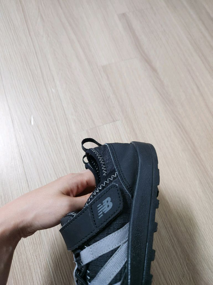뉴발란스 키즈 샌들 트레키 210 이미지