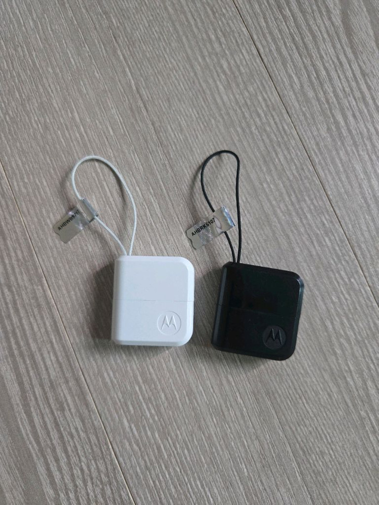 올드폰 피처폰 모토로라 ms500w 레이저룩 잰더젠더 이미지