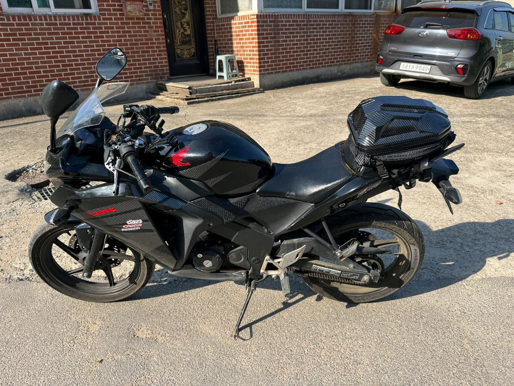 혼다 cbr125 16년형 풀배기 짧은키로수 판매합니다 이미지