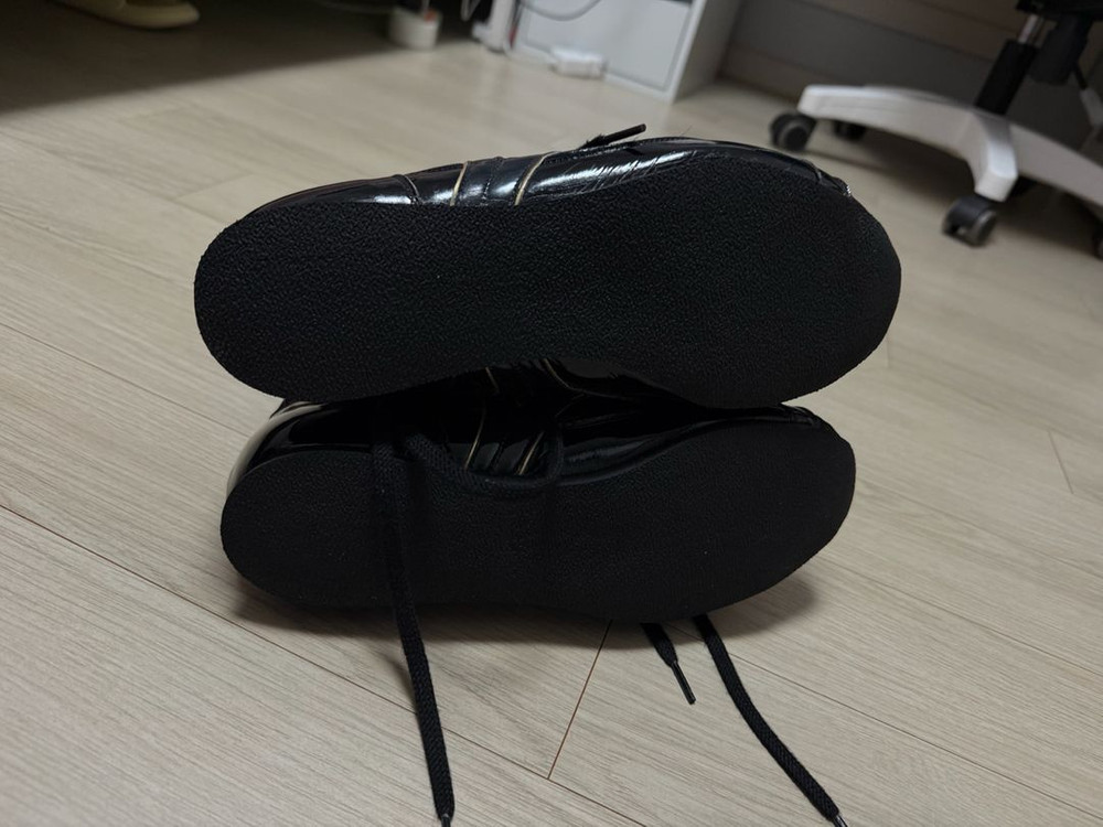 미즈노 복싱화 이미지