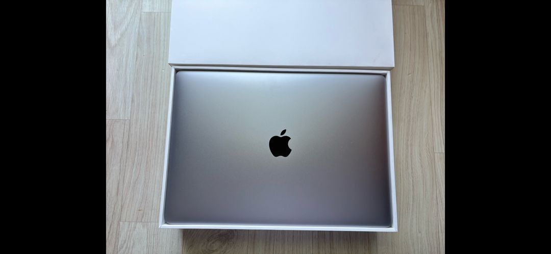 맥북에어13 M1 ssd 512GB 스페이스그레이 이미지
