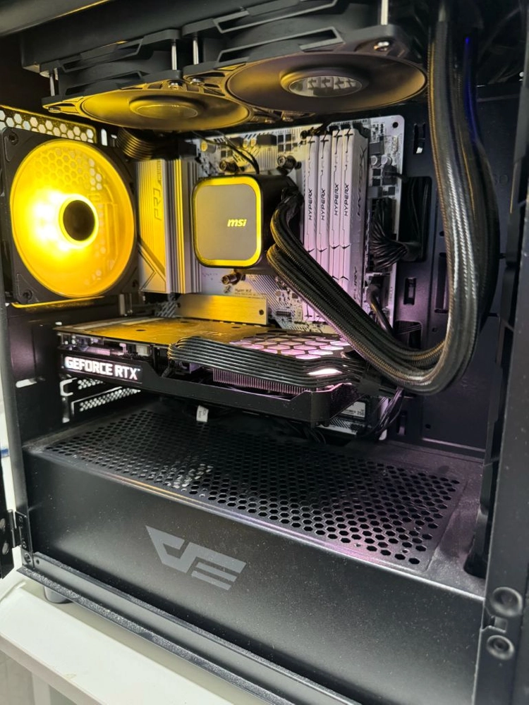 RTX3060TI 게이밍 데스크탑 이미지