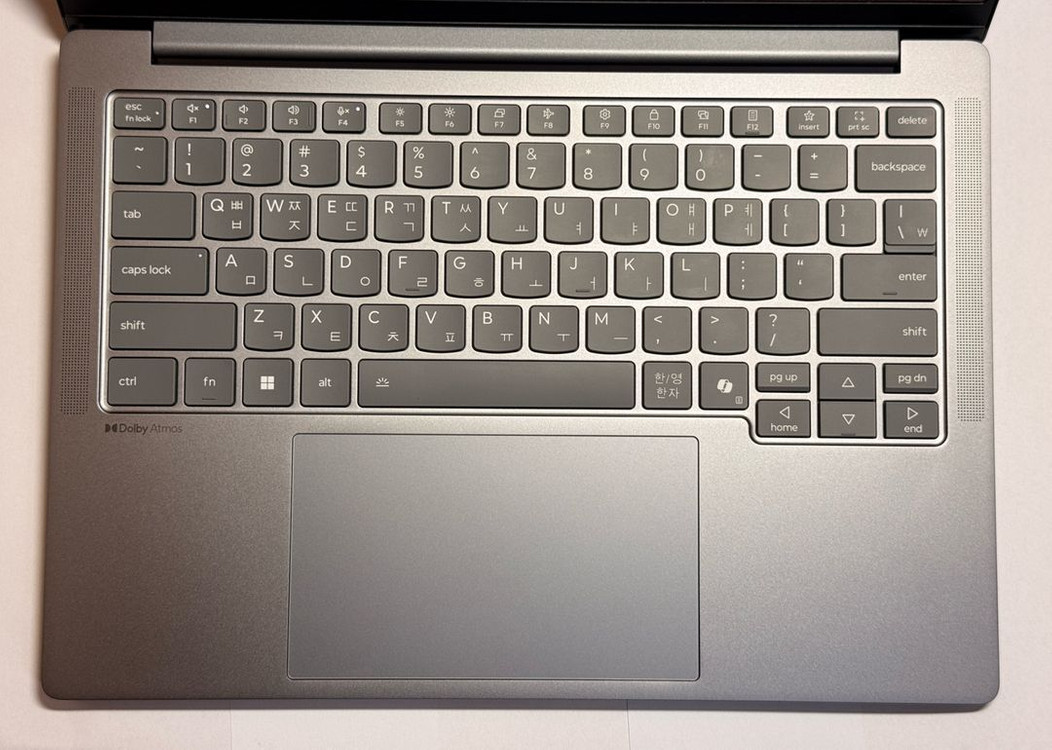 레노버 아패프5 u9 285h 32gb 1tb 노트북 팝니다 이미지