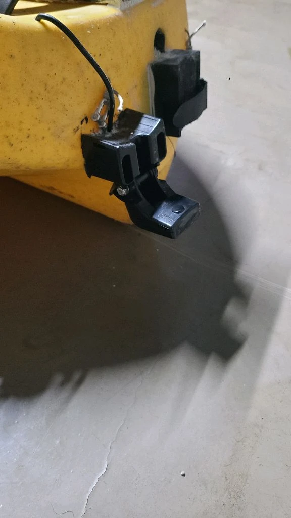 k2 스커드카약 2인승 18lb 가이드모터 어탐 전동카약 보조배 이미지