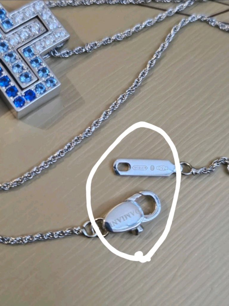 다미아니 아이스버그 목걸이 이미지