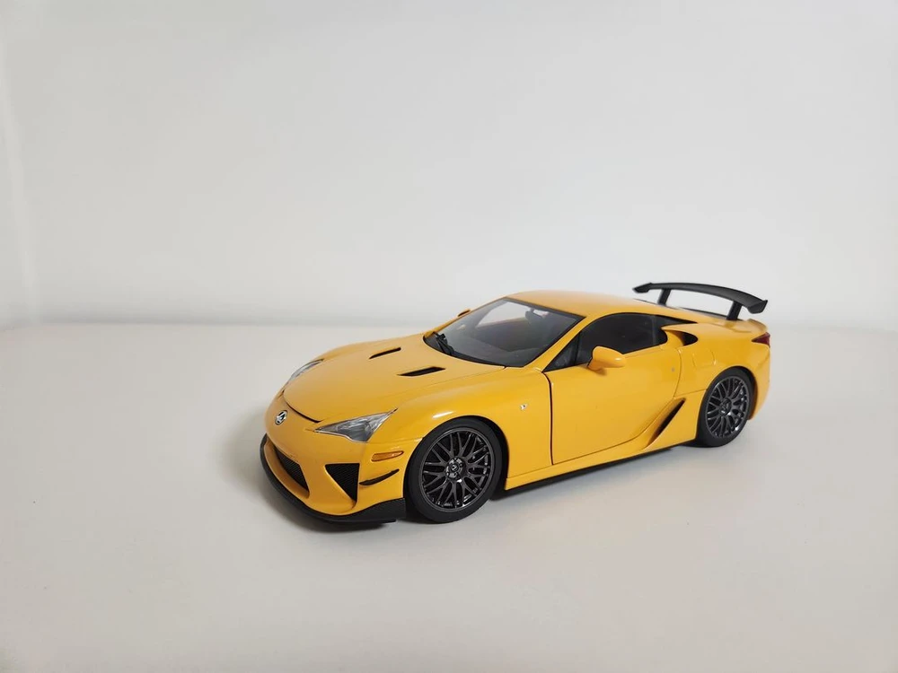 1/18 오토아트 렉서스 LFA 뉘르부르크링 패키지 이미지