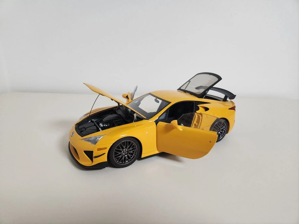 1/18 오토아트 렉서스 LFA 뉘르부르크링 패키지 이미지