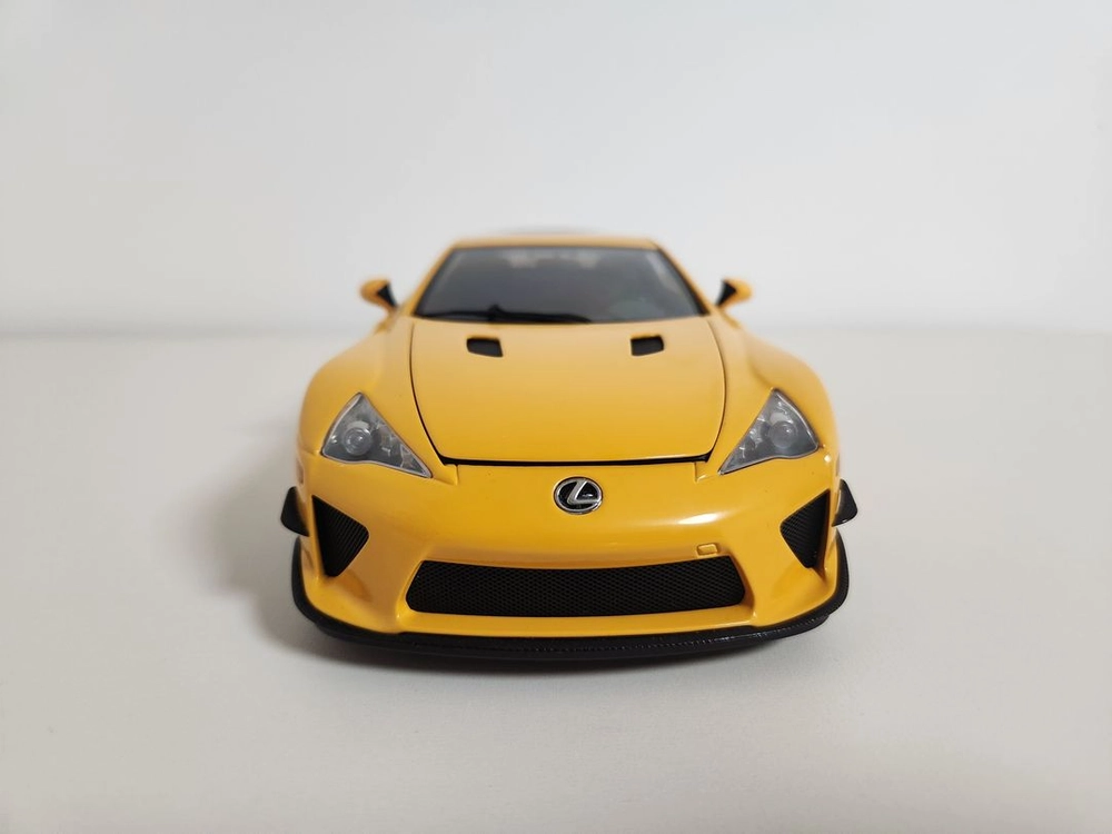 1/18 오토아트 렉서스 LFA 뉘르부르크링 패키지 이미지