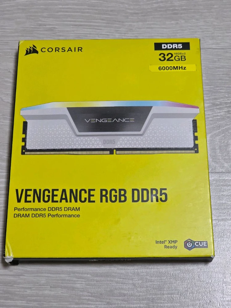 커세어 벤젠스 미개봉신품 RGB DDR5 메모리 32GB - 안심되는 중고거래
