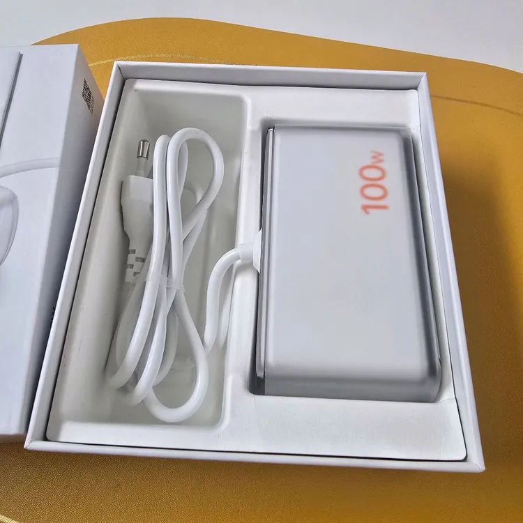 100W 고속 멀티 충전기 노트북, 스마트폰, 닌텐도 충전 이미지