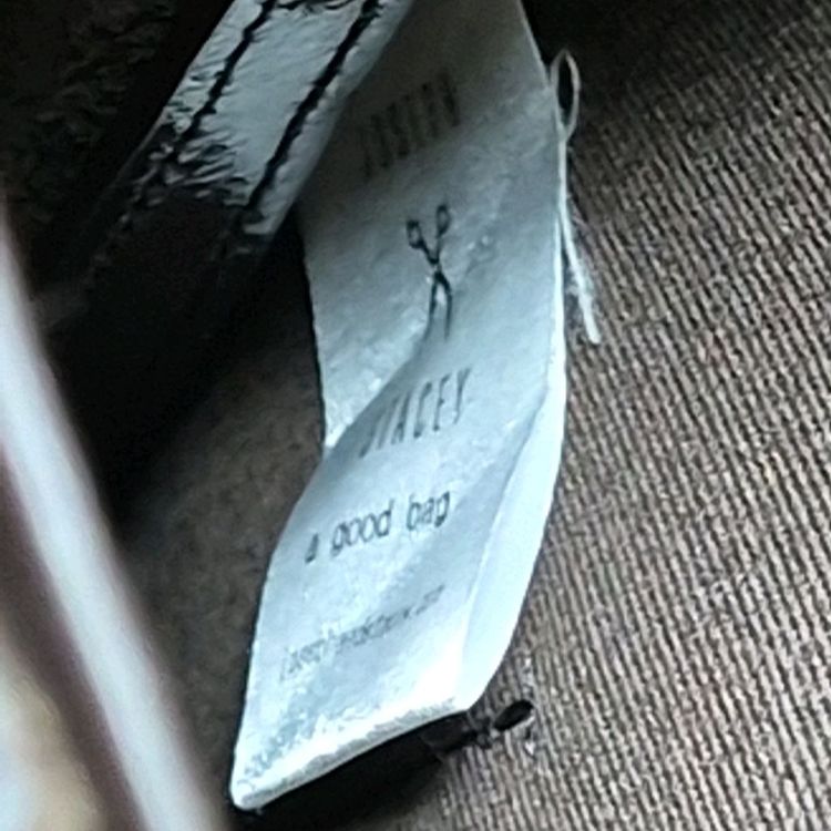 조셉앤스테이시 럭키플리츠 폰백 이미지