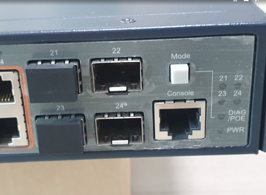 LG에릭슨 IPECS - ES3024GP / 24포트 기가비트 PoE 스위치 허브 이미지