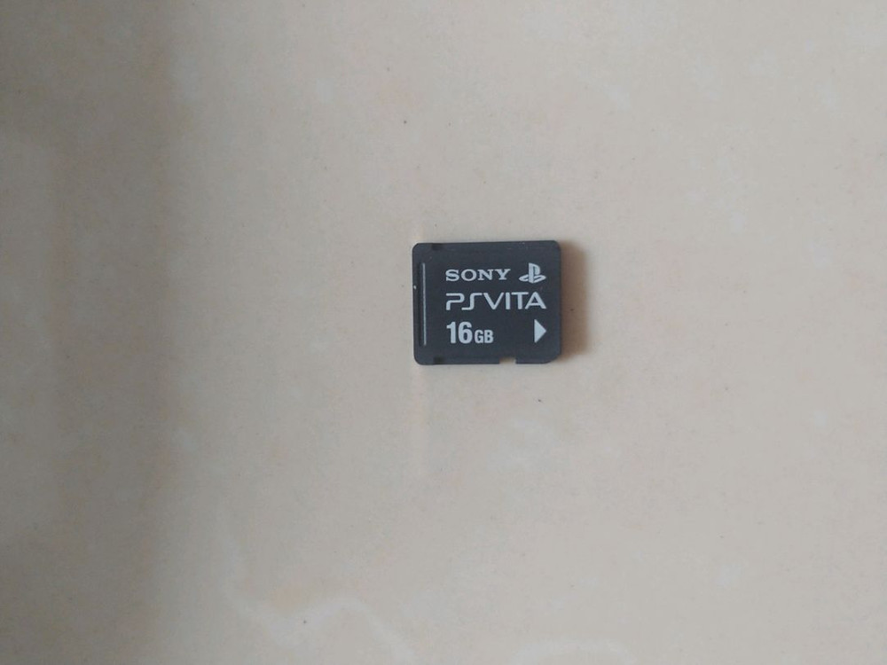 ps vita 2005 아쿠아블루 게임 4개 이미지
