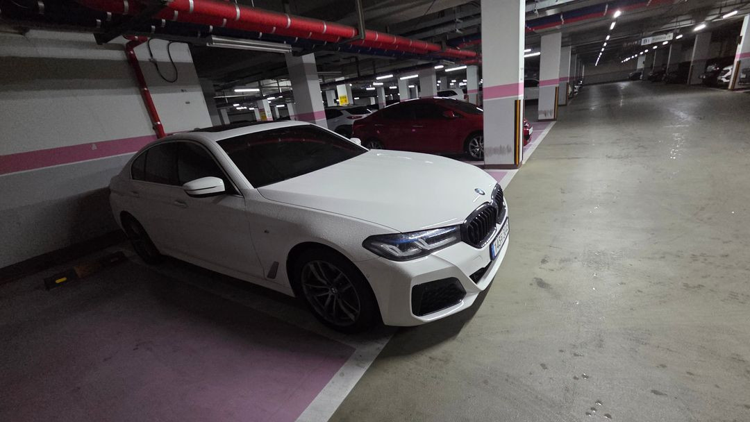 BMW G30 530I M스포츠 패키지 이미지